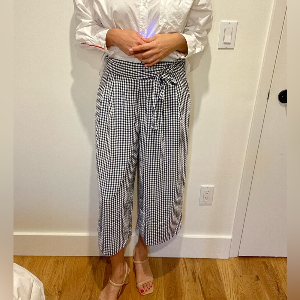 Light Capri pants